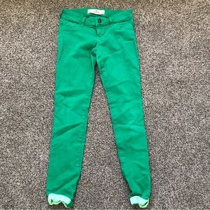 Teen Girl Hollister Capris Green | Size 00